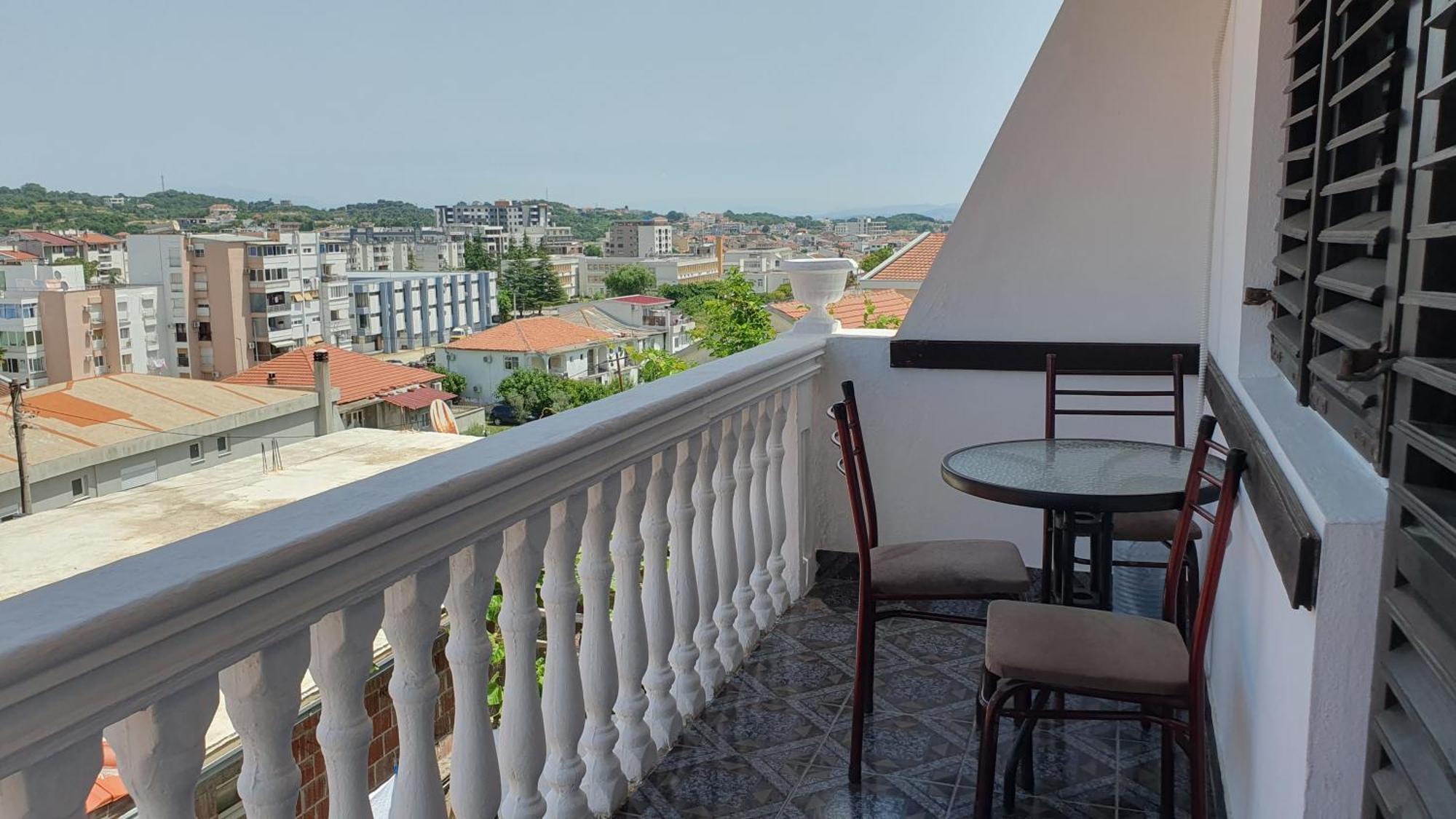Guesthouse Sinani Ulcinj Exteriör bild