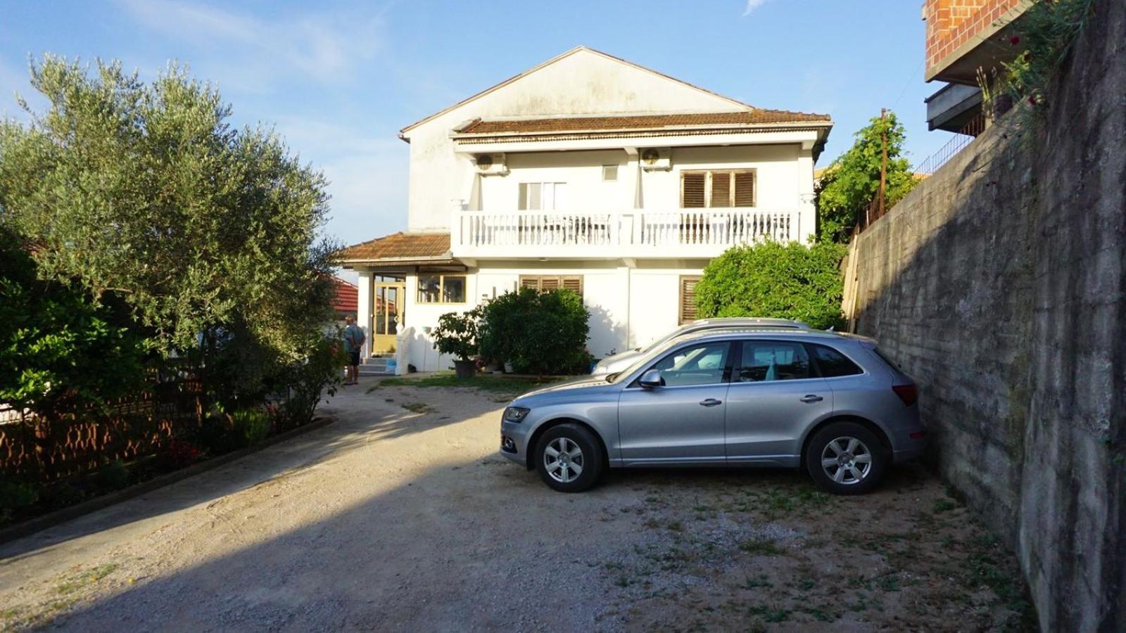 Guesthouse Sinani Ulcinj Exteriör bild